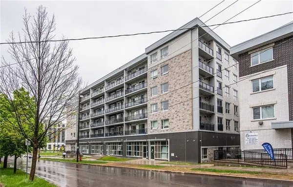 275 Larch ST #609F, Waterloo, ON N2L 3R2