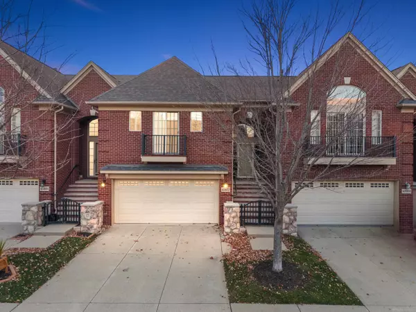 45877 Dutton DR, Macomb, MI 48044