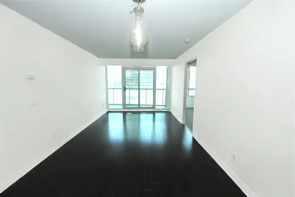 30 Grand Trunk CRES #509, Toronto C01, ON M5J 3A4