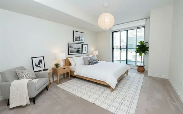 Toronto C01, ON M5J 3A4,30 Grand Trunk CRES #509