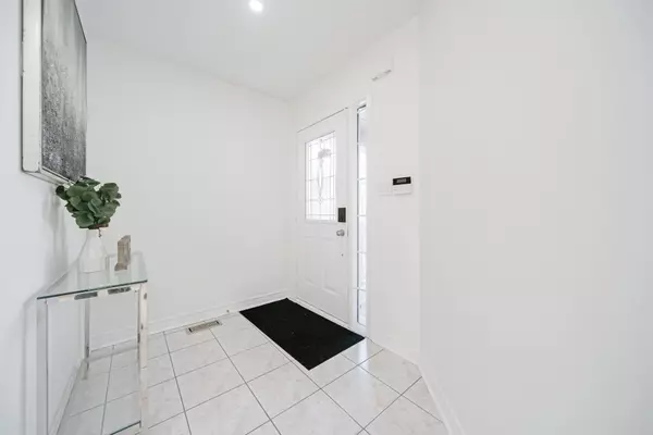 Caledon, ON L7E 2W1,45 Trailview LN