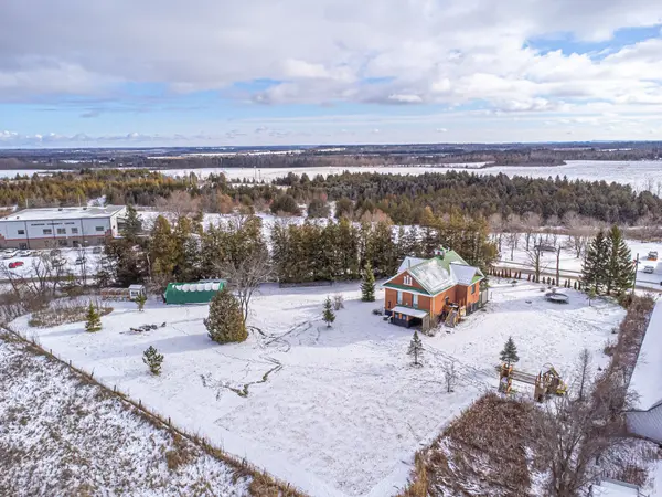 25 Community Centre RD,  Kawartha Lakes,  ON K0M 1L0