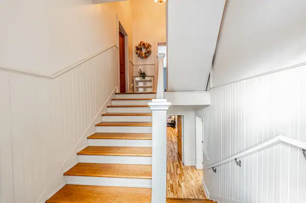 25 Community Centre RD, Kawartha Lakes, ON K0M 1L0