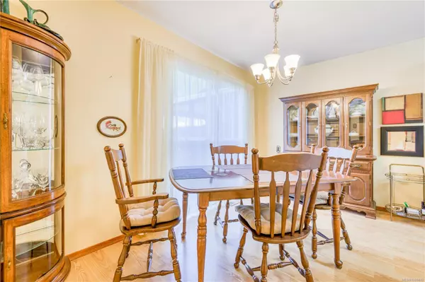 Port Alice, BC V0N 2N0,87 McKay Cres