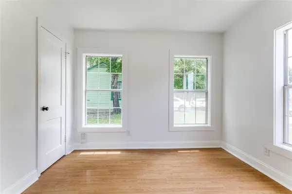 Fort Worth, TX 76105,3109 S Wesleyan Drive