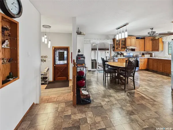 North Battleford, SK S9A 3N3,1232 111th STREET