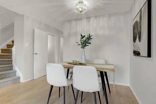 Blossom Park - Airport And Area, ON K1T 2A6,2603 PIMLICO CRES