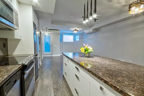 Toronto E01, ON M4M 2L1,49 Mcgee ST #Lower level