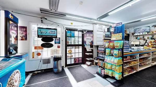 Brampton, ON L6Y 1W3,88 Elliott ST