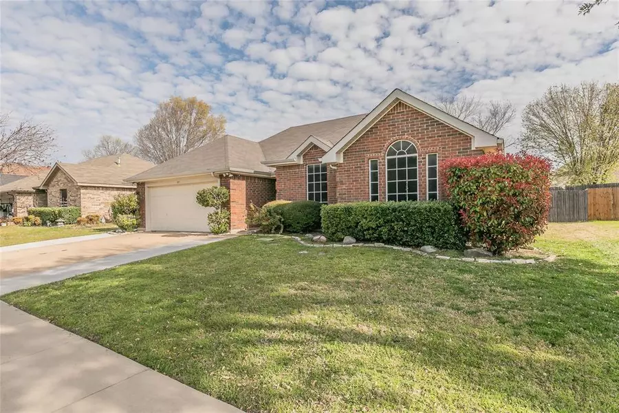 341 Loma Alta Drive, Mesquite, TX 75150