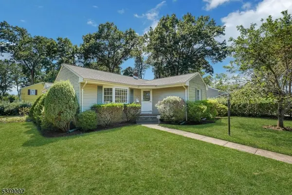 1205 S 10Th St, South Plainfield Boro, NJ 07080