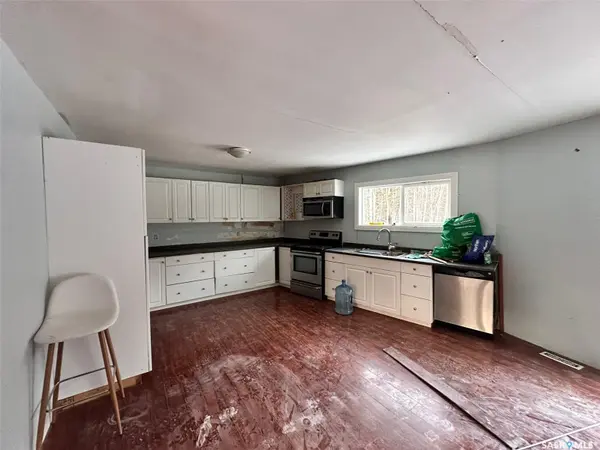 404 Blackpoint BAY, Black Point, SK S0M 1G0