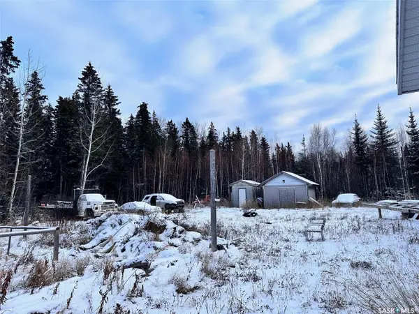 404 Blackpoint BAY, Black Point, SK S0M 1G0