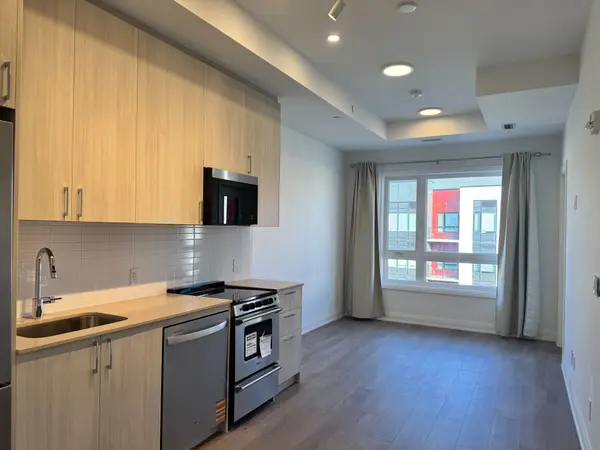 Oakville, ON L6M 1R1,3250 Carding Mill TRL #521