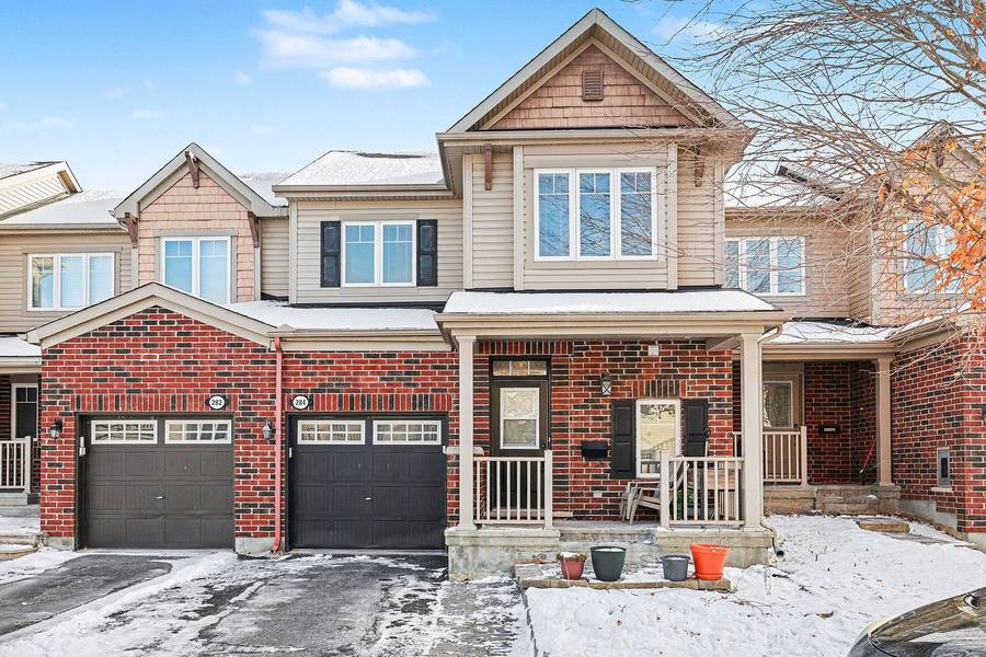 284 Par-La-Ville CIR, Stittsville - Munster - Richmond, ON K2S 0M4