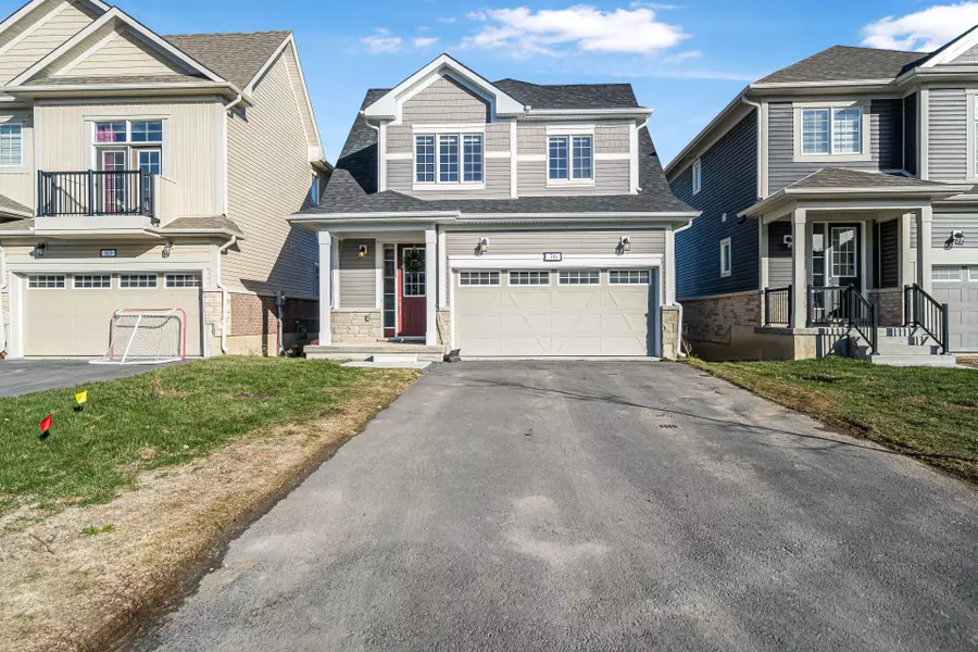 76 Oakmont DR, Loyalist, ON K0H 1G0