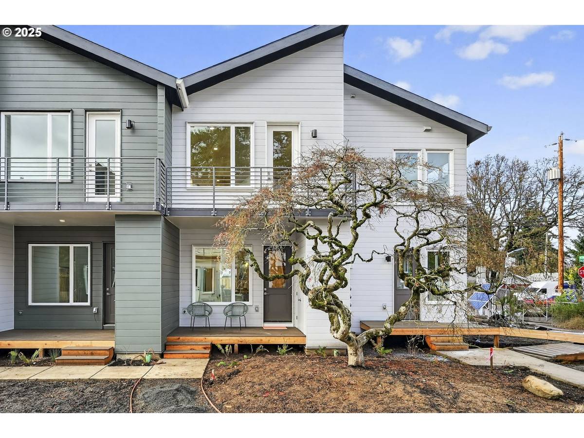 Portland, OR 97218,7208 NE Going St ST