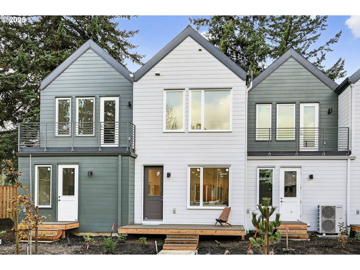 Portland, OR 97218,7248 NE Going ST