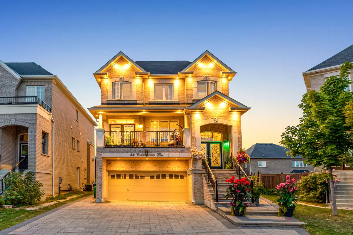 Brampton, ON L6R 0W1,22 Cedarsprings WAY
