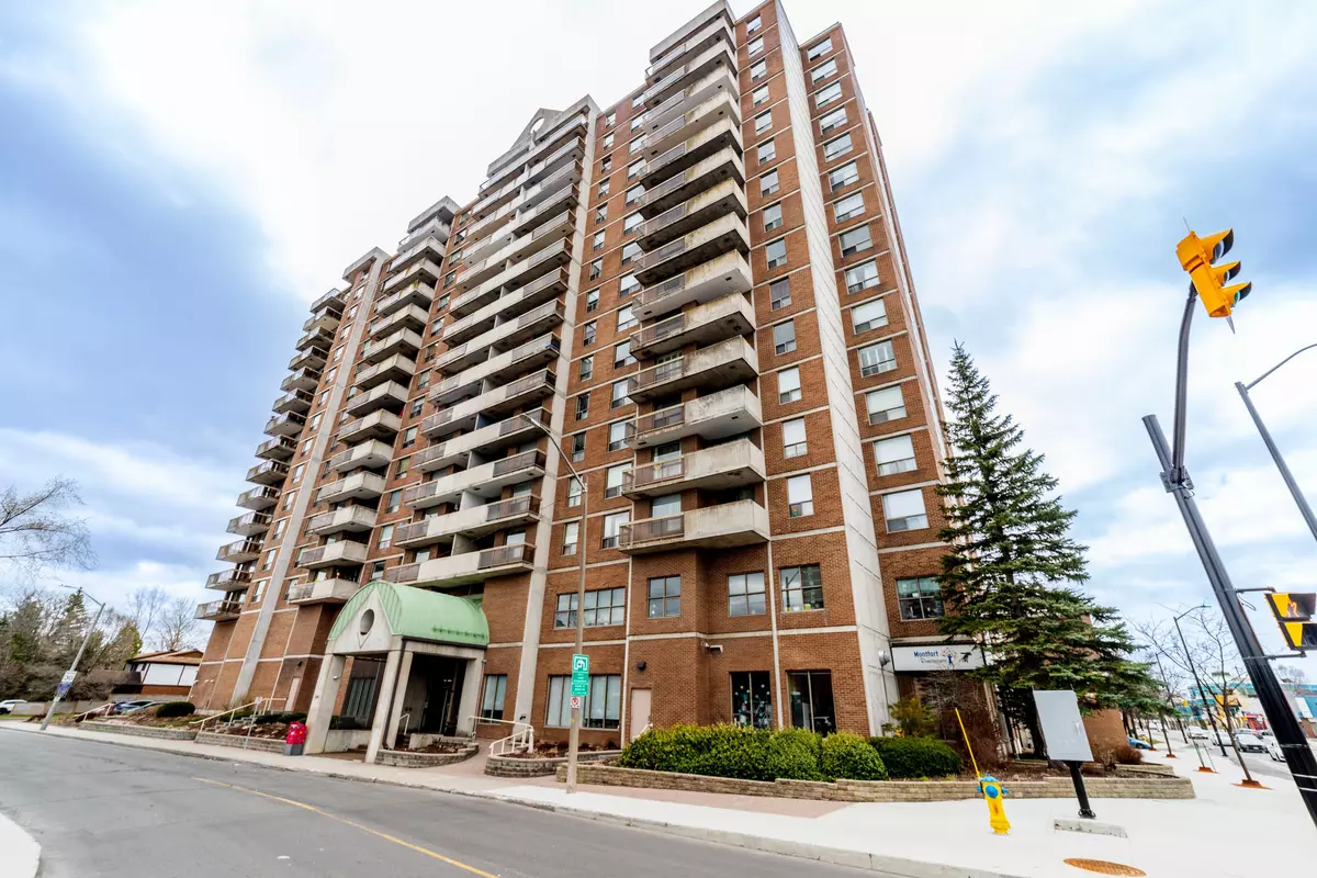 Vanier And Kingsview Park, ON K1L 8K8,200 Lafontaine AVE #903