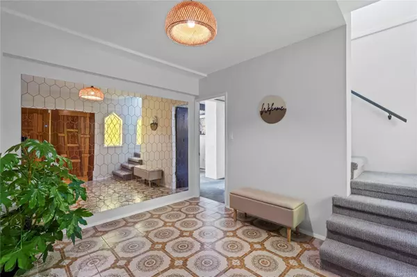 Chemainus, BC V0R 1K2,3258 Douglas St