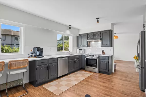 Chemainus, BC V0R 1K2,3258 Douglas St