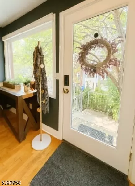 Weehawken Twp., NJ 07086,8 Carroll Pl