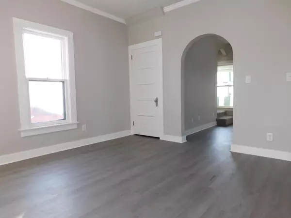 Battle Creek, MI 49017,38 East AVE N