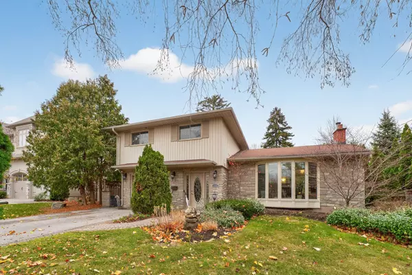 Burlington, ON L7N 1V8,195 Wilton ST