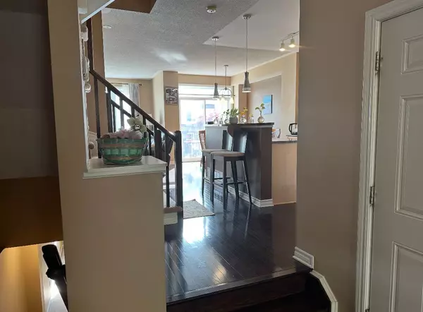 Barrhaven, ON K2G 7C9,94 SELHURST AVE