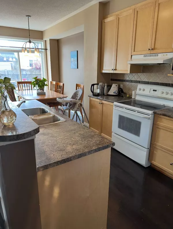 Barrhaven, ON K2G 7C9,94 SELHURST AVE