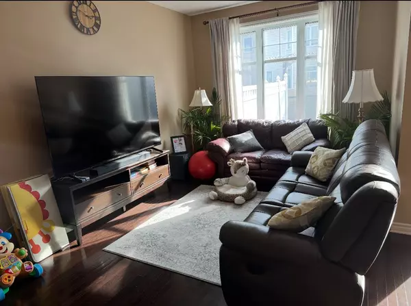 Barrhaven, ON K2G 7C9,94 SELHURST AVE