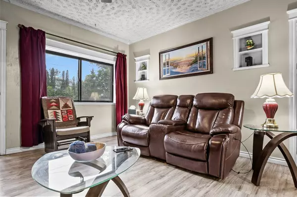 Deseronto, ON K0K 1X0,108 Dundas ST