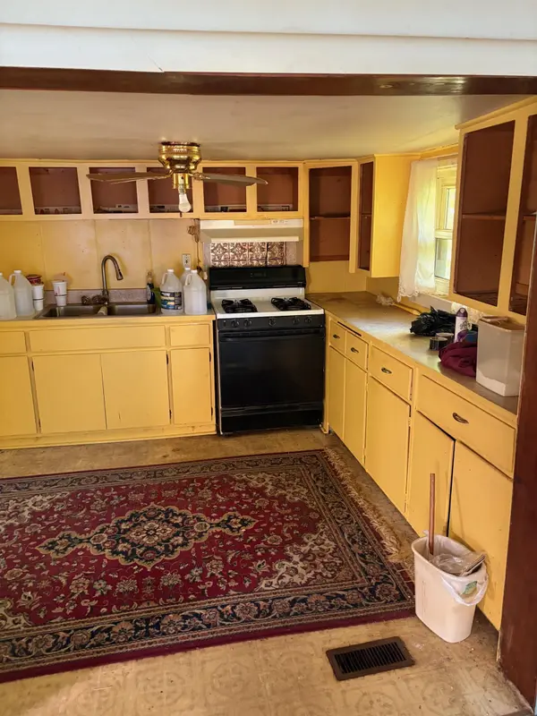 Owosso, MI 48867,810 Broadway AVE