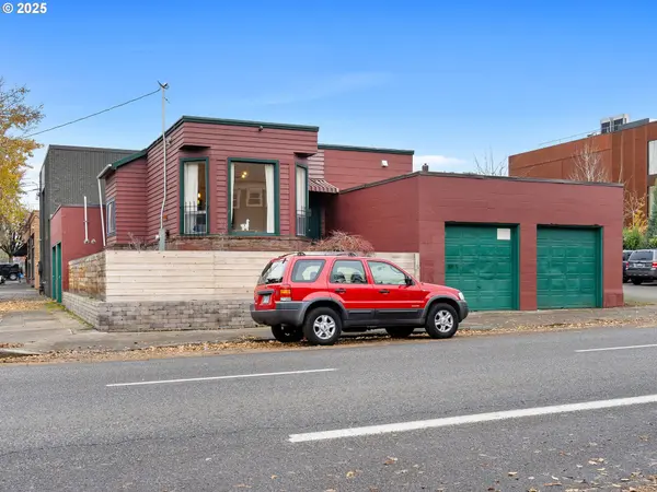 Portland, OR 97214,1305 SE BELMONT ST