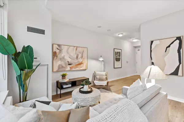 Toronto C01, ON M6K 3P9,55 East Liberty ST #1910