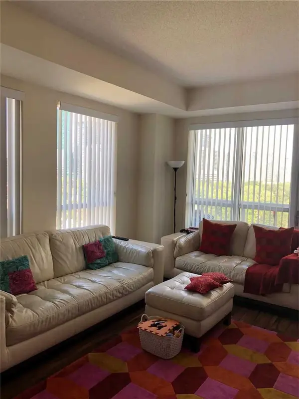 Toronto C14, ON M2N 0H1,120 Harrison Garden BLVD #1012