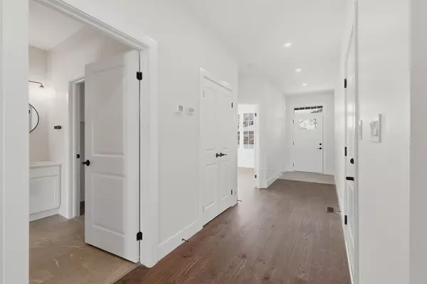 Norwich, ON N0J 1P0,4 Elgin ST W