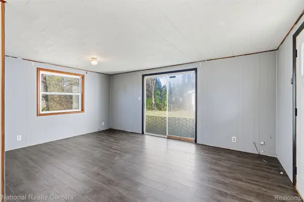 Orion, MI 48359,4860 Huston DR