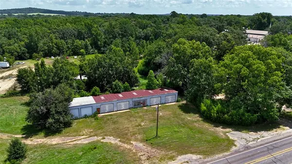 15585 US Hwy 175 E, Poynor, TX 75782