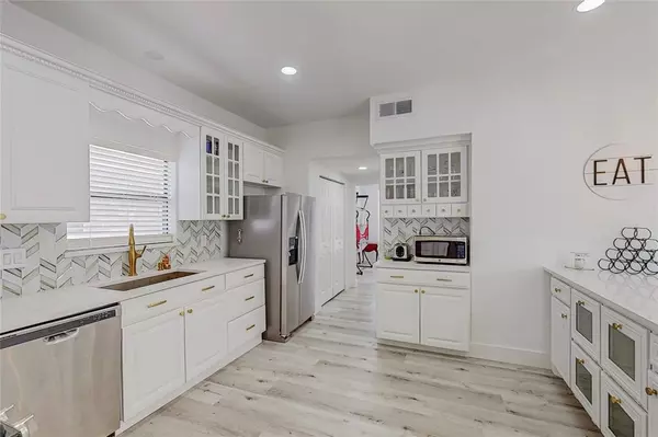 Flower Mound, TX 75028,829 Lake Bluff Drive