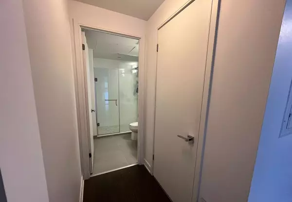 Toronto C01, ON M5S 0C5,57 St Joseph ST #217