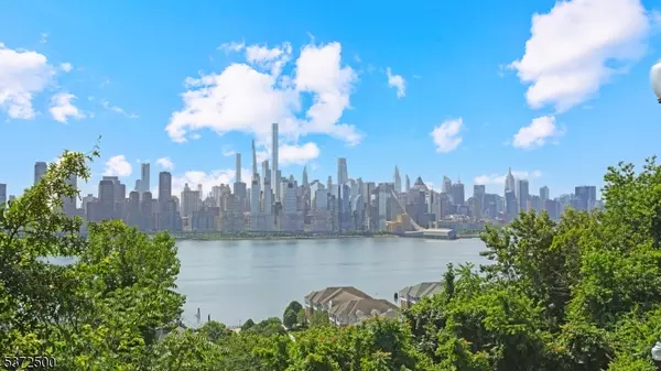 6209-6215 BLVD EAST #1AS, West New York Town, NJ 07093