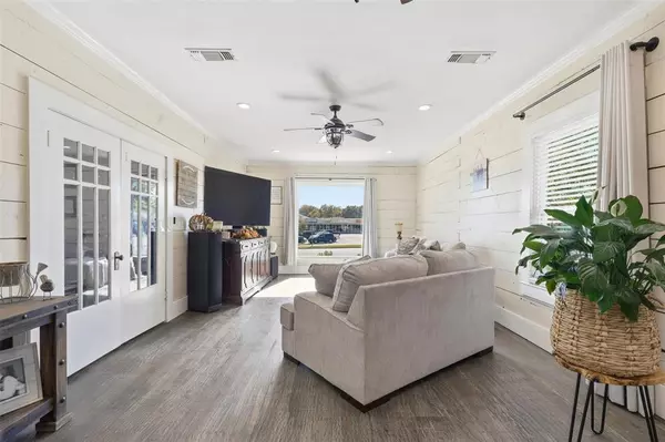 Weatherford, TX 76086,606 Palo Pinto Street