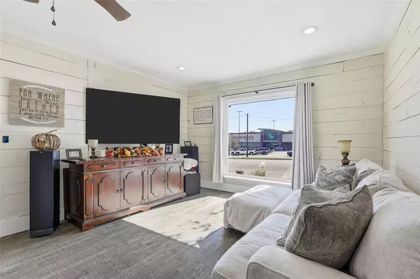 Weatherford, TX 76086,606 Palo Pinto Street