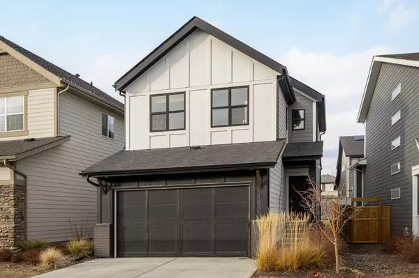 180 Magnolia TER SE, Calgary, AB T3M 3N2