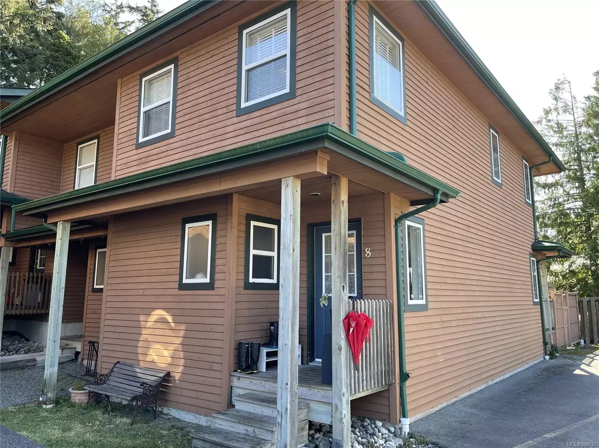 Ucluelet, BC V0R 3A0,1545 Larch Rd #8