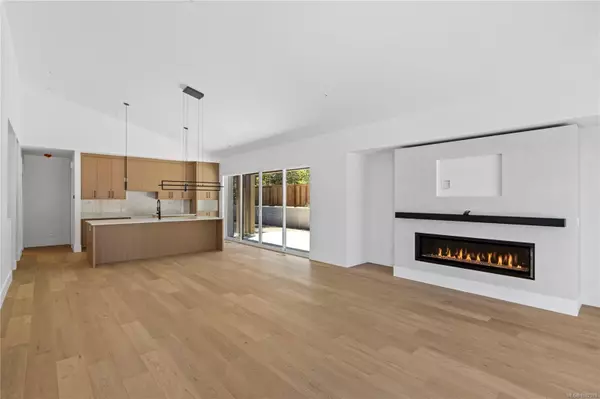 Lantzville, BC V0R 2H0,6920 Shale Rd