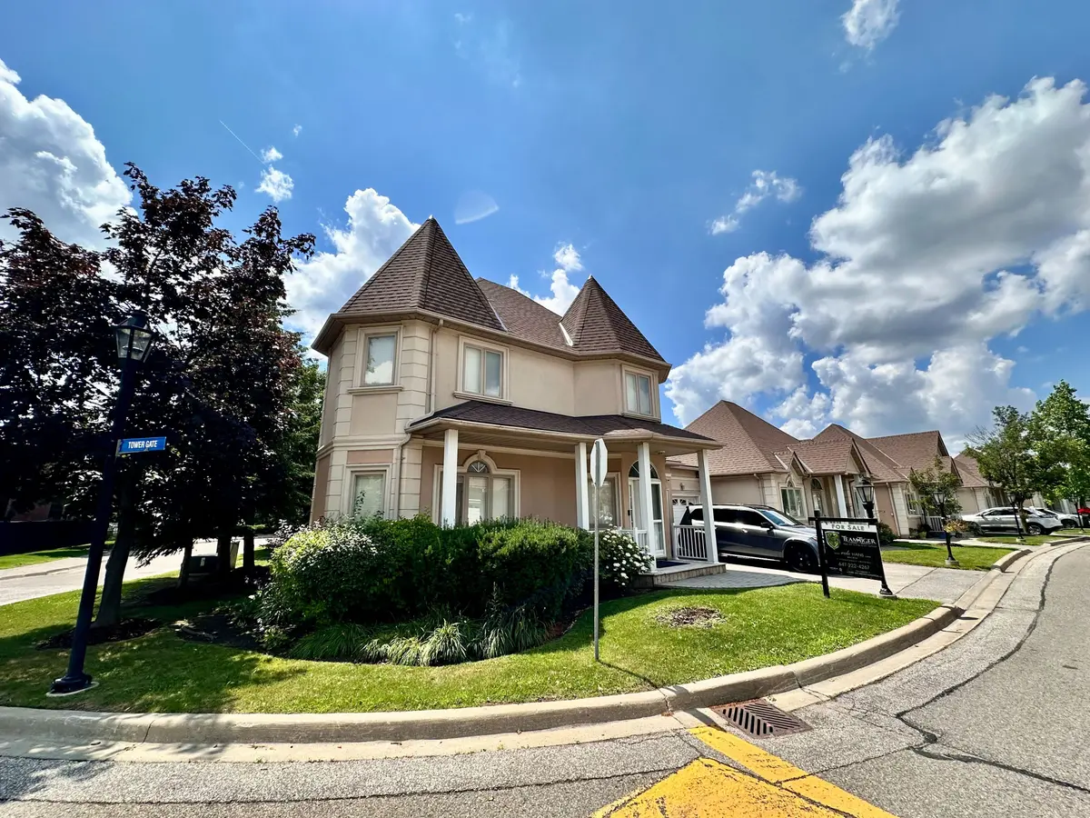 Brampton, ON L6P 1C3,1 Tower Gate #11