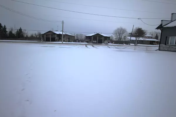 Alfred And Plantagenet, ON K0B 1L0,547 County Rd 9 RD